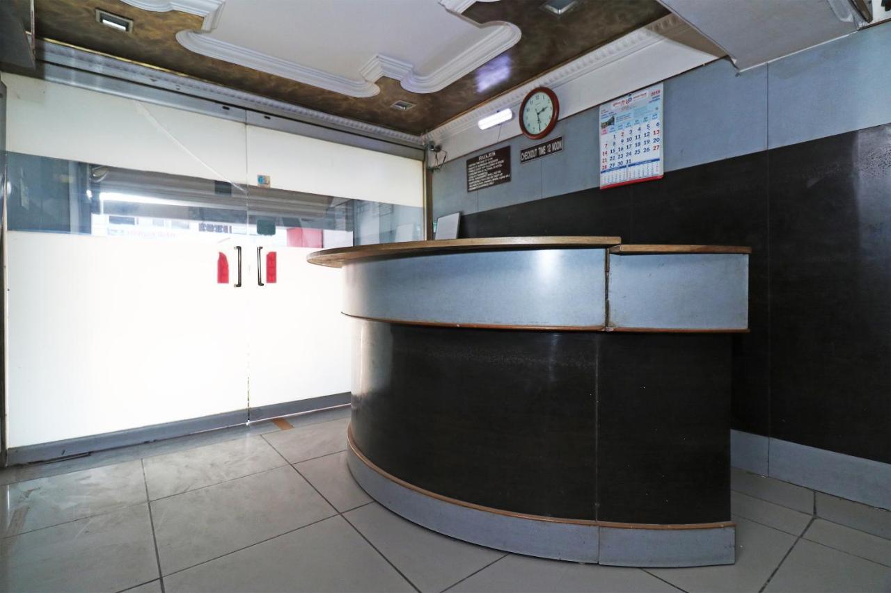 Oyo Hotel Ashoka International Kanpur Extérieur photo