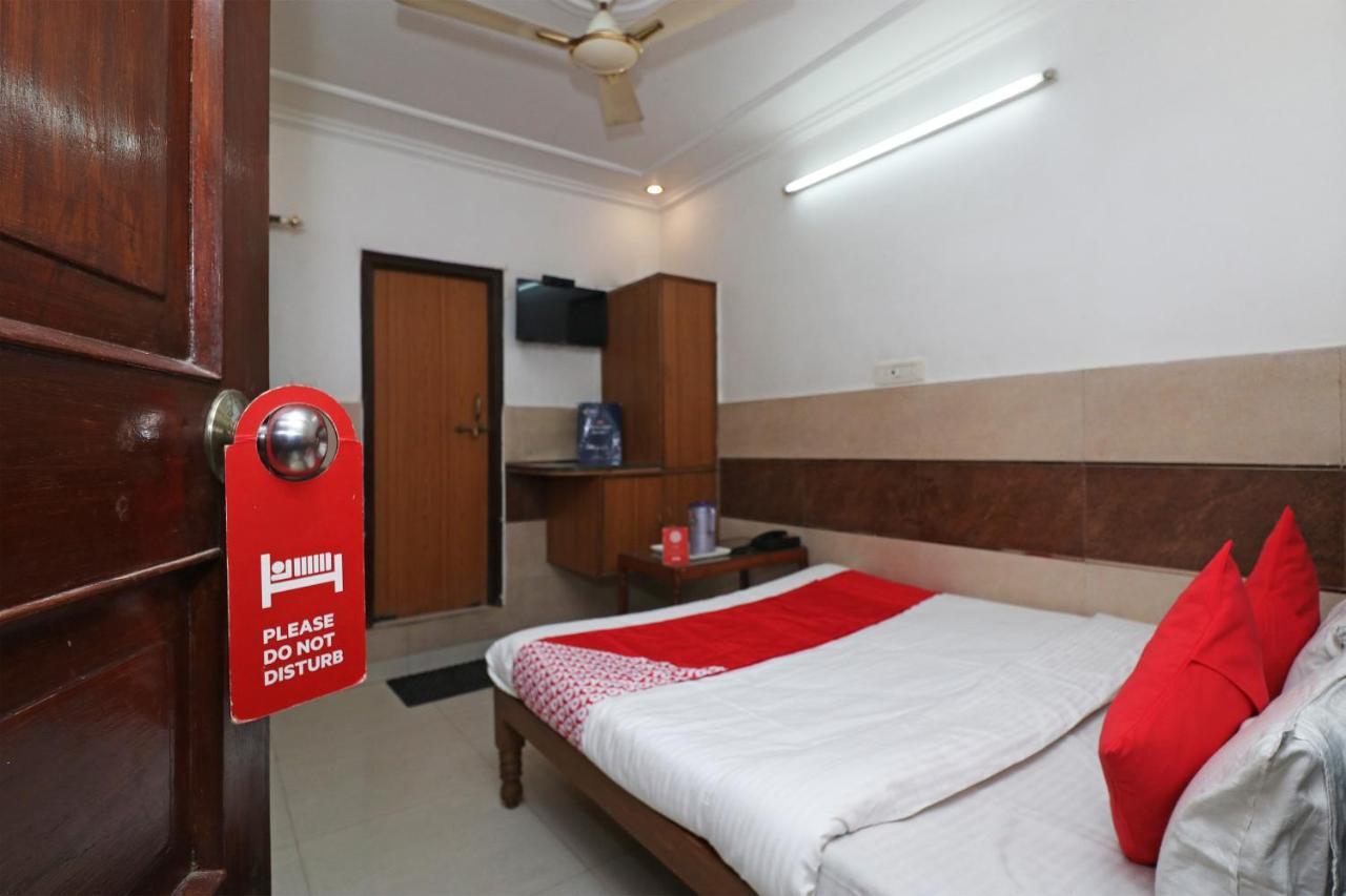 Oyo Hotel Ashoka International Kanpur Extérieur photo
