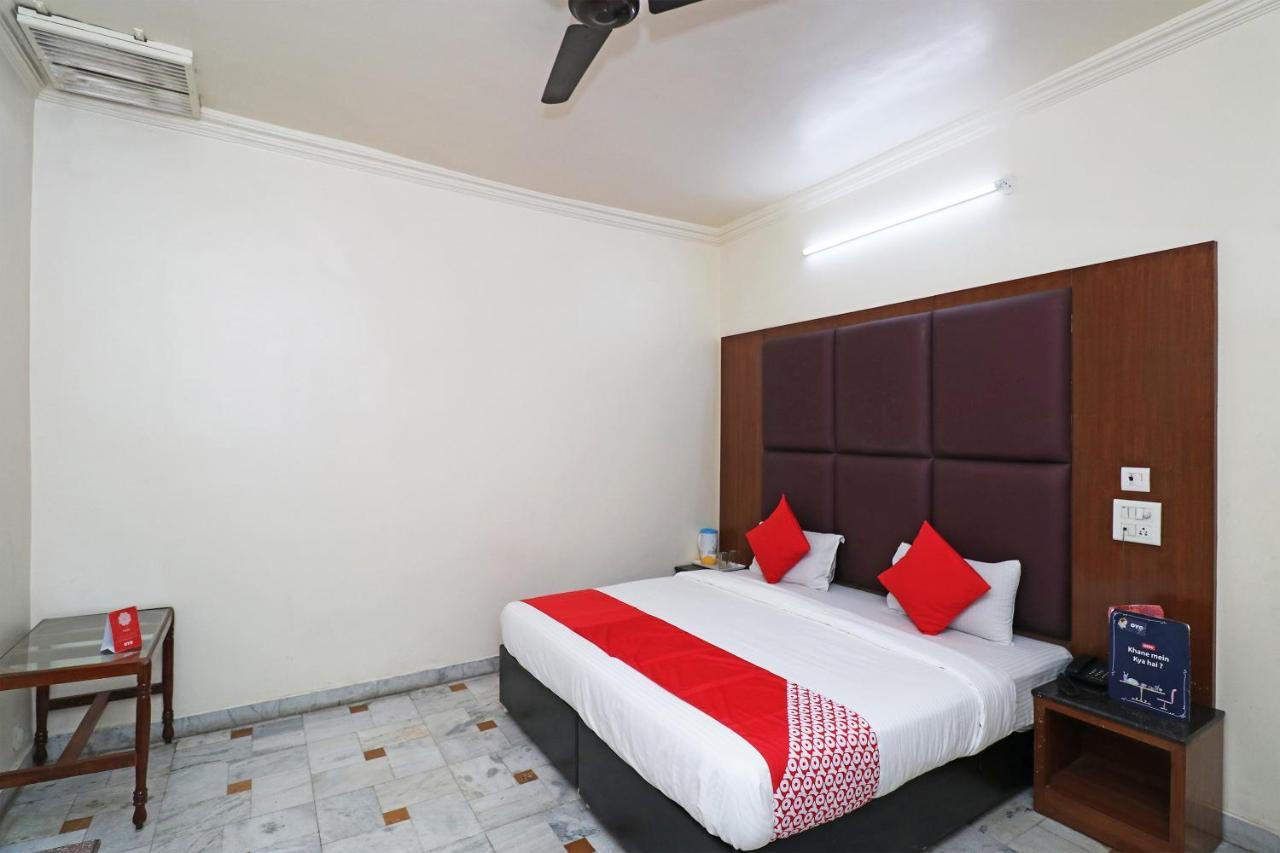 Oyo Hotel Ashoka International Kanpur Extérieur photo